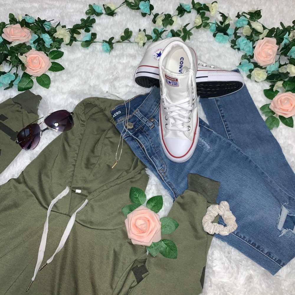 Banana Republic Girls Army Green Crop Top Pullover